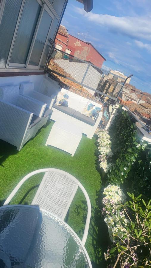 Ferienwohnung Chalaro' Apartament Catania Exterior foto